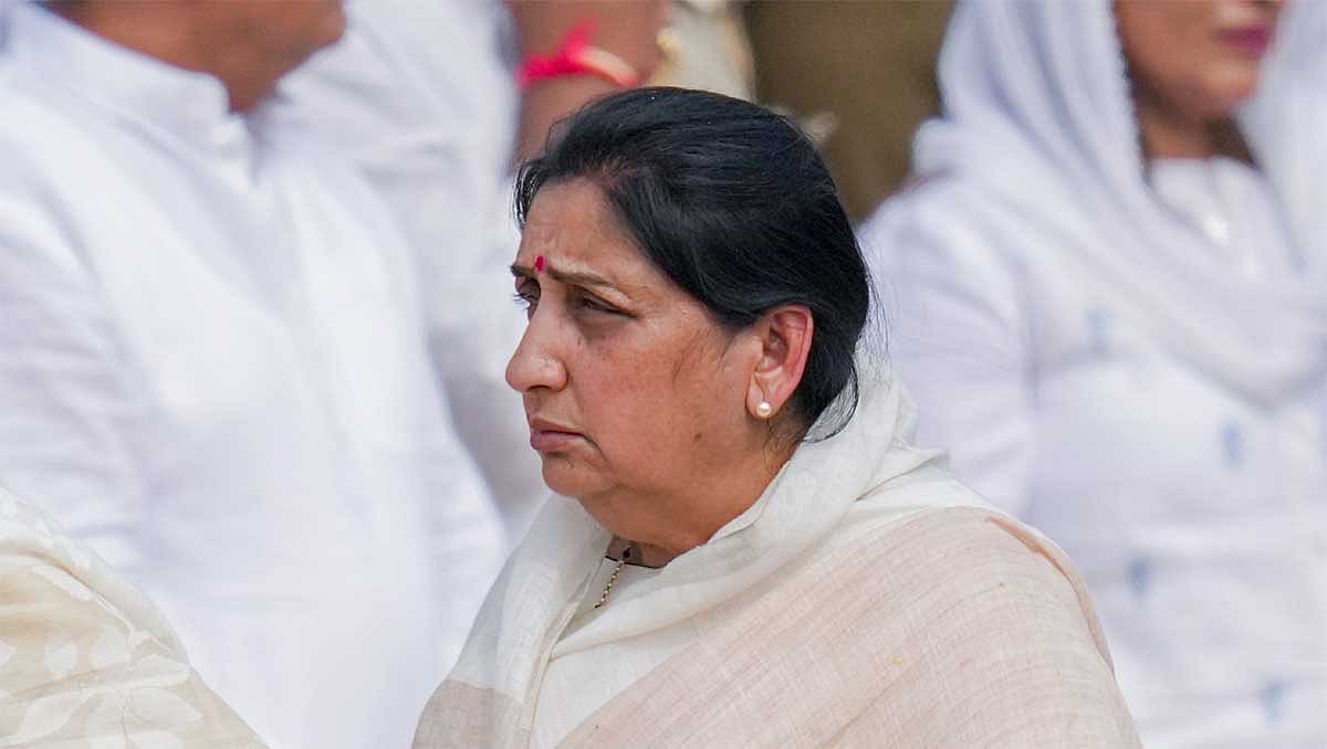 Sunetra to be sworn in Maharashtra Dy CM today, uncertainty on merger