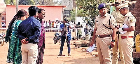 Bidar SP Pradip Gunti and other officials visit the blast site on Saturday 