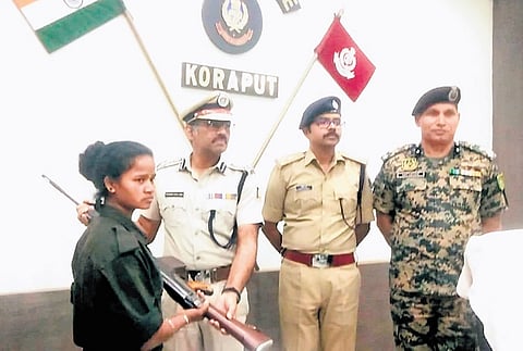 Mamata Podiami during her surrender before DIG (SWR) KV Singh 
