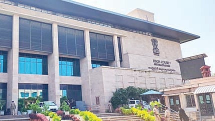 the Andhra Pradesh HC had ordered the government to constitute a SIT to probe alleged irregularities in the evaluation of answer scripts of the APPSC Group-1 Mains Examination.