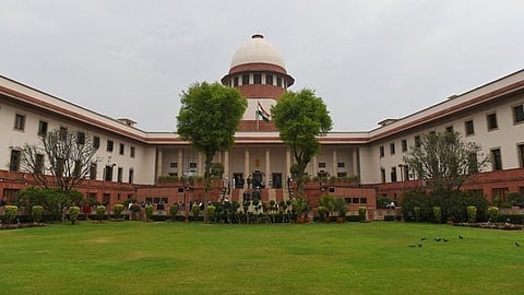 The Supreme Court agrees to examine the Centre's plea against the Bombay High Court verdict that struck down IT rules on fake content.