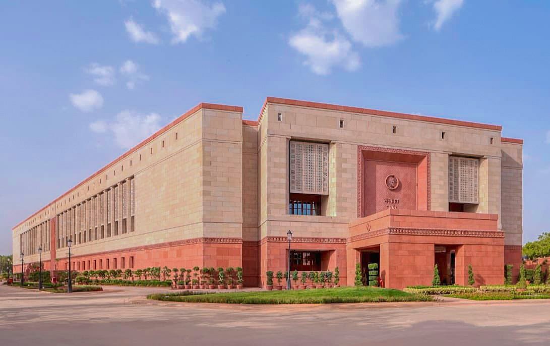 Centre Weighs Navaratri Special Session on Women's Reservation