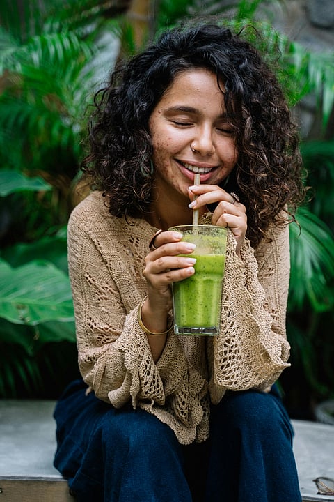 Green smoothie with cucumber and mint leaves boosts energy and alkalizes the body 