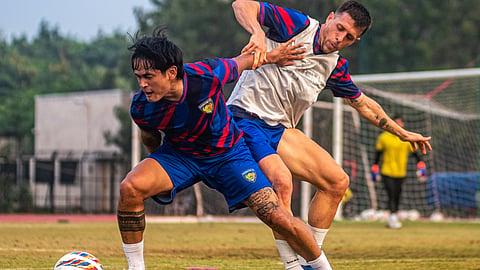 Alberto Noguera (R)
