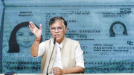 Congress leader Pawan Khera addressing the press on April 5.