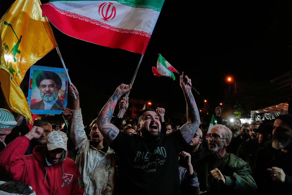 Khamenei says does not seek war with US, Israel; signals shift in management of Strait of Hormuz