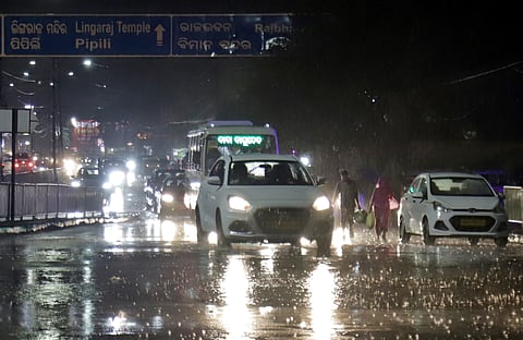According to the IMD, light to moderate rain or thunderstorms are likely to occur in some districts.