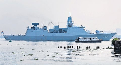 HNLMS De Ruyter in Kochi