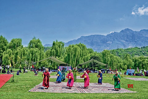 Kashmiri locals