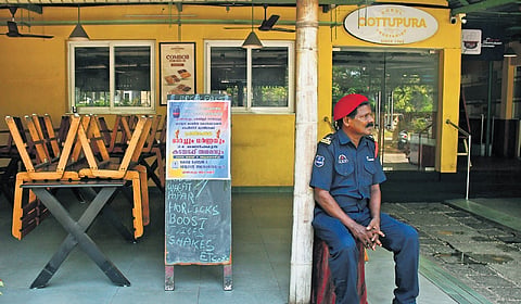 A restaurant at Panampilly Nagar remains closed due to the strike by the Kerala Hotel and Restaurant Association against the commercial LPG price hike.