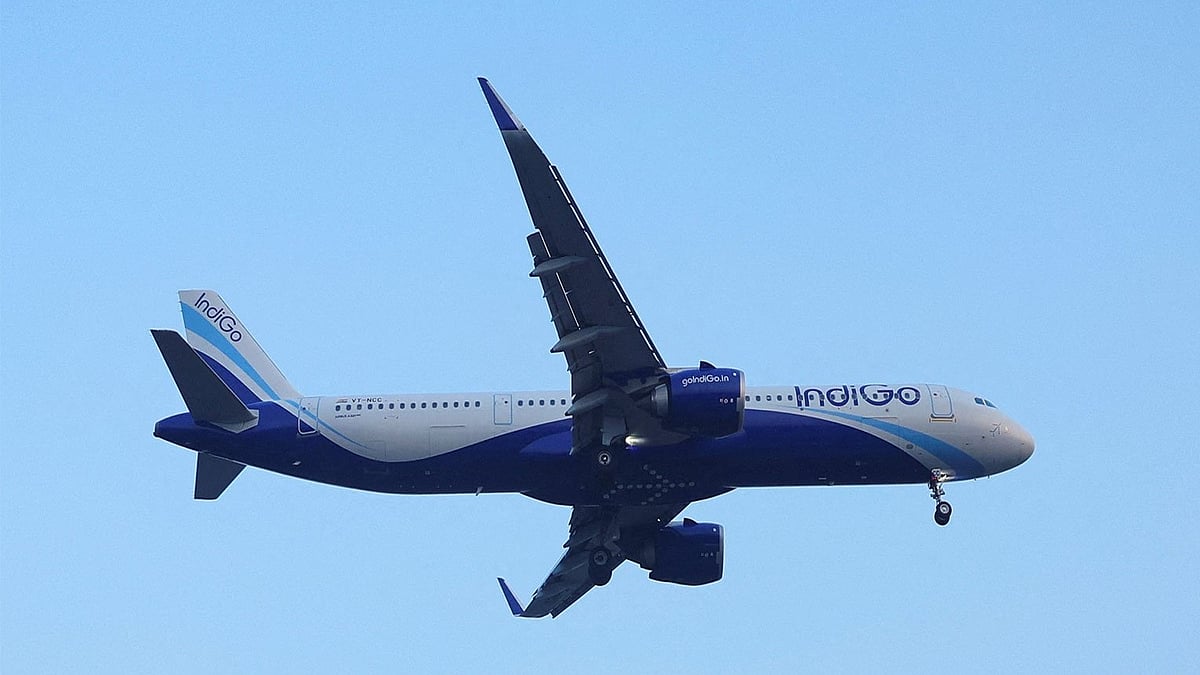 IndiGo Flights Diverted Amid Severe Lucknow Storm — image 1
