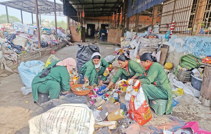 A landscape photo of Sambalpur's waste recycling facility