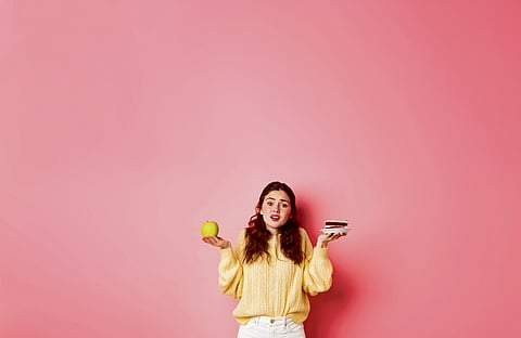 No-sugar, low carb diet to lose weight? A strict no!