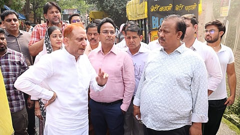 Mayor Pravesh Wahi