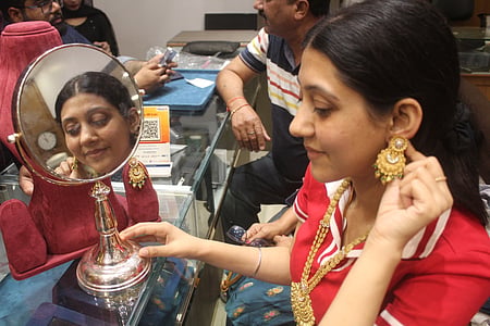 Gold imports fall