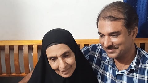 Abdul Rahim’s mother Pathu (Fathima) with brother Nazeer