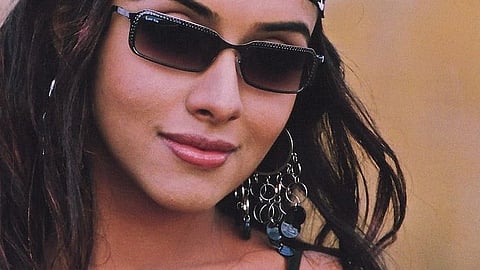 Asin’s bandana look from Ghajini
