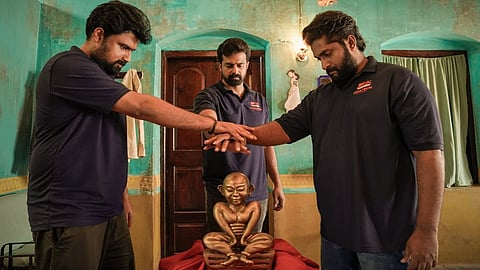 A still from Dhyan Sreenivasan’s Thevar
