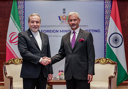 EAM Jaishankar meets Iranian FM Araghchi, reviews West Asia situation