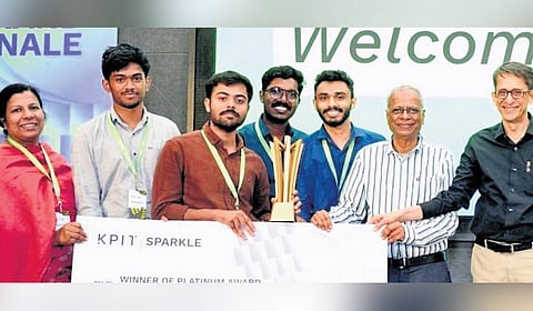 The Saint GITS Kottayam team with the prize at the KPIT contest.