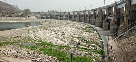 Water storage at Mettur Dam stands below 90 feet.   