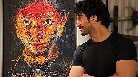Rohit Saraf with the Mahakali poster