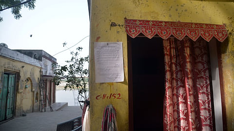 They also warned that failure to comply could lead to demolition and removal action without further notice.