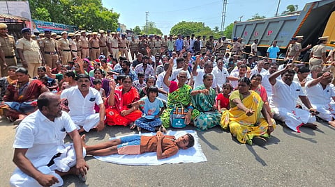 Fishermen relatives staged roadblock protest in Pamban pressing the release from Sri Lankan prison.