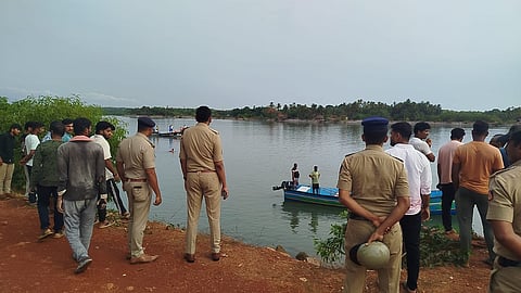 Rescuers search for survivors in the Venkatapura river estuary at Shirali Tattehakklu  in Bhatkal taluk on Sunday.