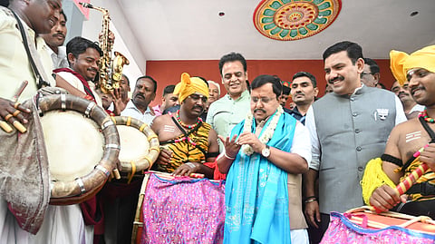 BJP national president Nitin Nabin visits the Kadu Malleshwara Temple in Bengaluru on Sunday.