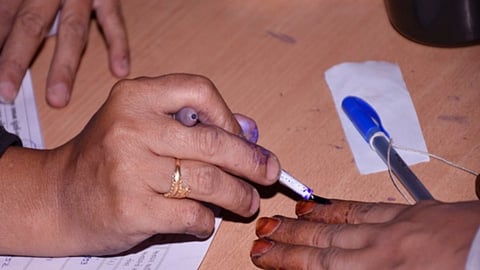 Appealing to teachers to vote for him as their first preference, Ranganath said he had lost the previous election by a narrow margin and sought an opportunity to represent them for six years. He also criticised the Congress government for failing to fulfil its promise of implementing the Old Pension Scheme.