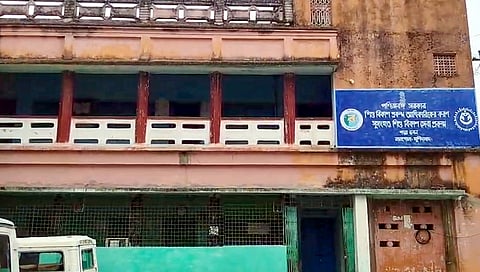 The West Bengal government has directed the establishment of special centres across the state to accommodate suspected illegal immigrants awaiting deportation. (Representative Image)