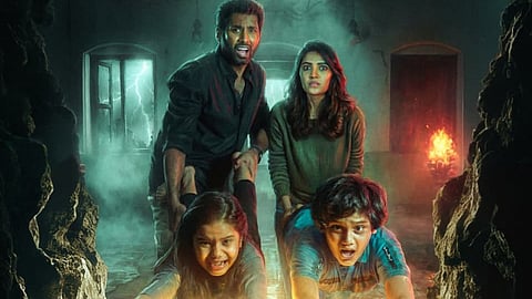 Thaazh Thiravaa poster