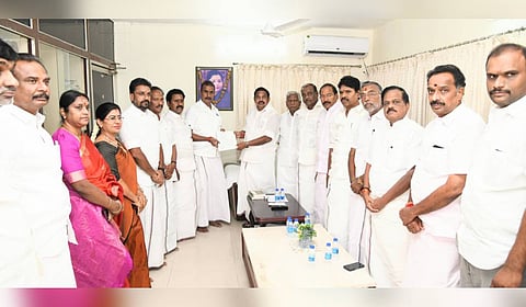 Earlier in the day, the 14 MLAs in the rival group led by Velumani called on Palaniswami at his residence. Lalgudi MLA Leema Rose drew attention as she was seated close to the Assembly Speaker when the AIADMK MLAs met him.