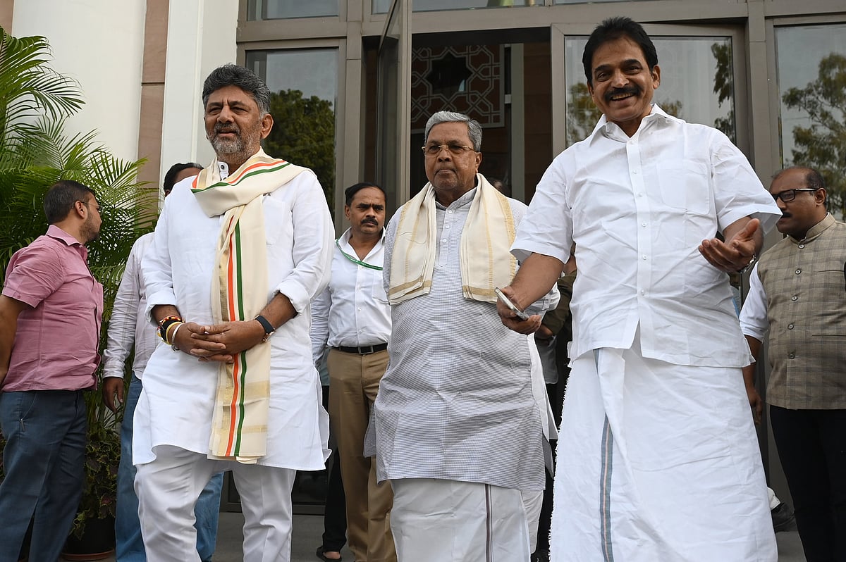 Karnataka power tussle: Siddaramaiah agrees to quit