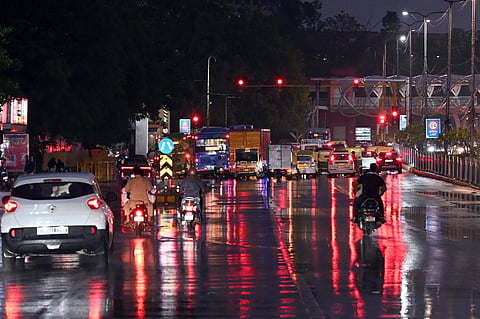 Delhi witnesses a sudden change in the weather as rain lashes parts of the national capital in New Delhi on Thursday.