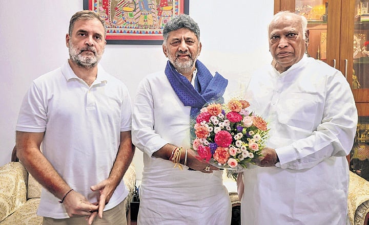 Rahul Gandhi likely to summon CM Shivakumar, state netas to Delhi