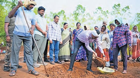 NTR District Collector G Lakshmisha participates in Jaladhara-Jalaharathi works along with MGNREGA workers at Jodichintala tank in Mulapadu village.