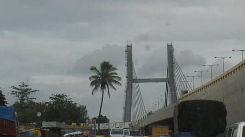 South Western Railways, Bengaluru Division said that the road leading towards Krishnarajapuram, Ramamurthy Nagar and ITI Colony through the Lowry Under Bridge will remain closed during the six-day period.