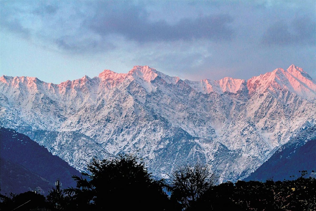 Nepal disaster a warning of more intense catastrophes in vulnerable Himalayas, experts caution