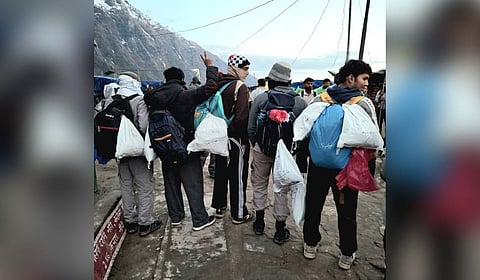 The initiative is being spearheaded by the Kedarnath Nagar Panchayat under the guidance of District Magistrate Vishal Mishra, in collaboration with the Healing Himalayas Foundation and Sulabh International. 