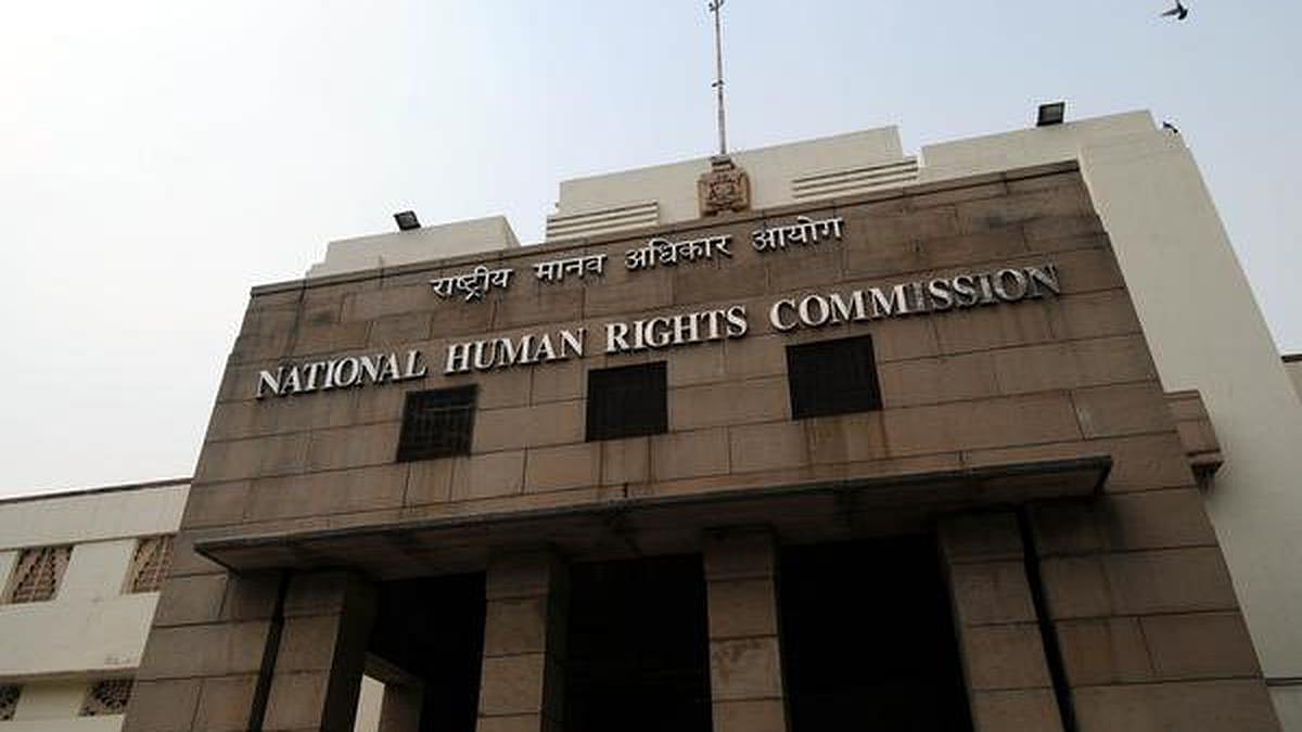 Ensure availability of anti-snake venom, identify high-risk snakebite areas: NHRC to states