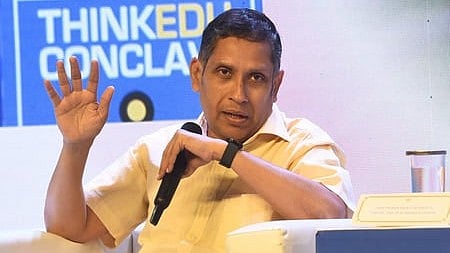 Praveen Chakravarty