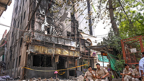 Delhi hotel fire 