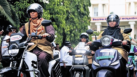 The Karnataka State IT/ITeS Employees Union (KITU) has opposed the state government’s decision to remove statutory safety and security measures for women working night shifts. 