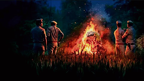 Late-night cremation of the Hathras victim