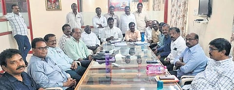 The unions warned that they would launch a phased statewide agitation on June 28 if the government proceeds with the plan. 