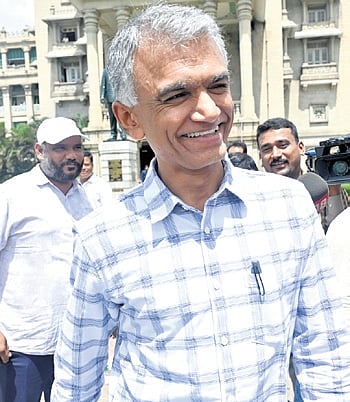Bengaluru development portfolio pared, it’s Minister Krishna Byre Gowda’s turn to sulk