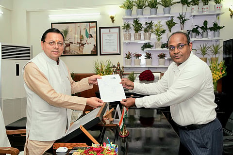 Chief Electoral Officer Dr BVRC Purushottam on Monday handed over the enumeration form to Chief Minister Pushkar Singh Dhami 