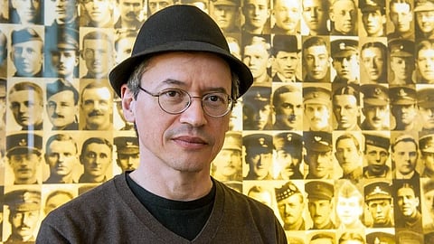 Graphic journalist Joe Sacco